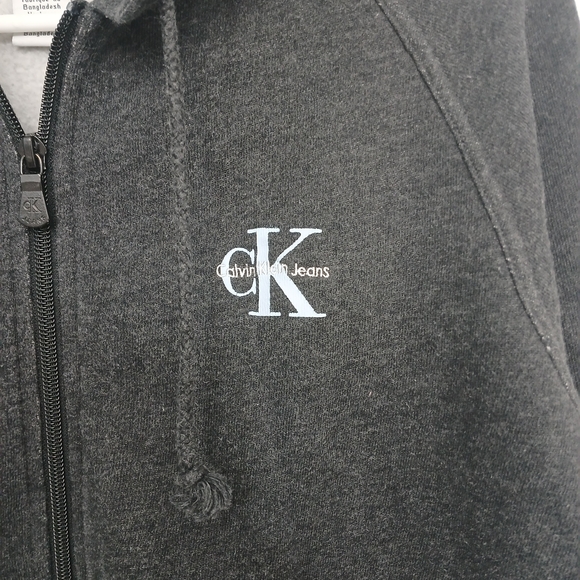 Calvin Klein Charcoal Hoodie with Logo Size L/G - Picture 2 of 9